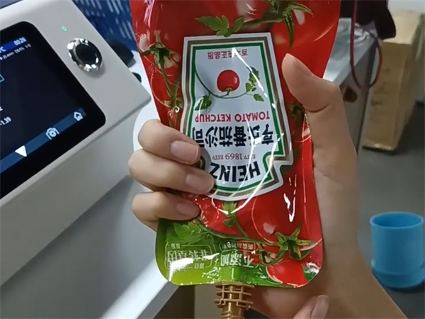 番茄酱的颜色品控，试试好色先生TV污版时台式分光测色仪