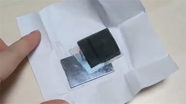 案例：YS6060分光测色仪测量镜片的颜色